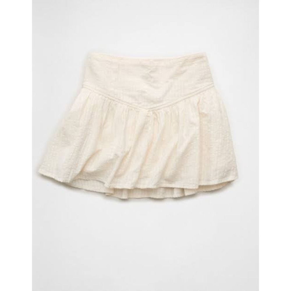 American Eagle High-Waisted Dipped-Waist Mini Skirt Women M Long Chalk Smocked